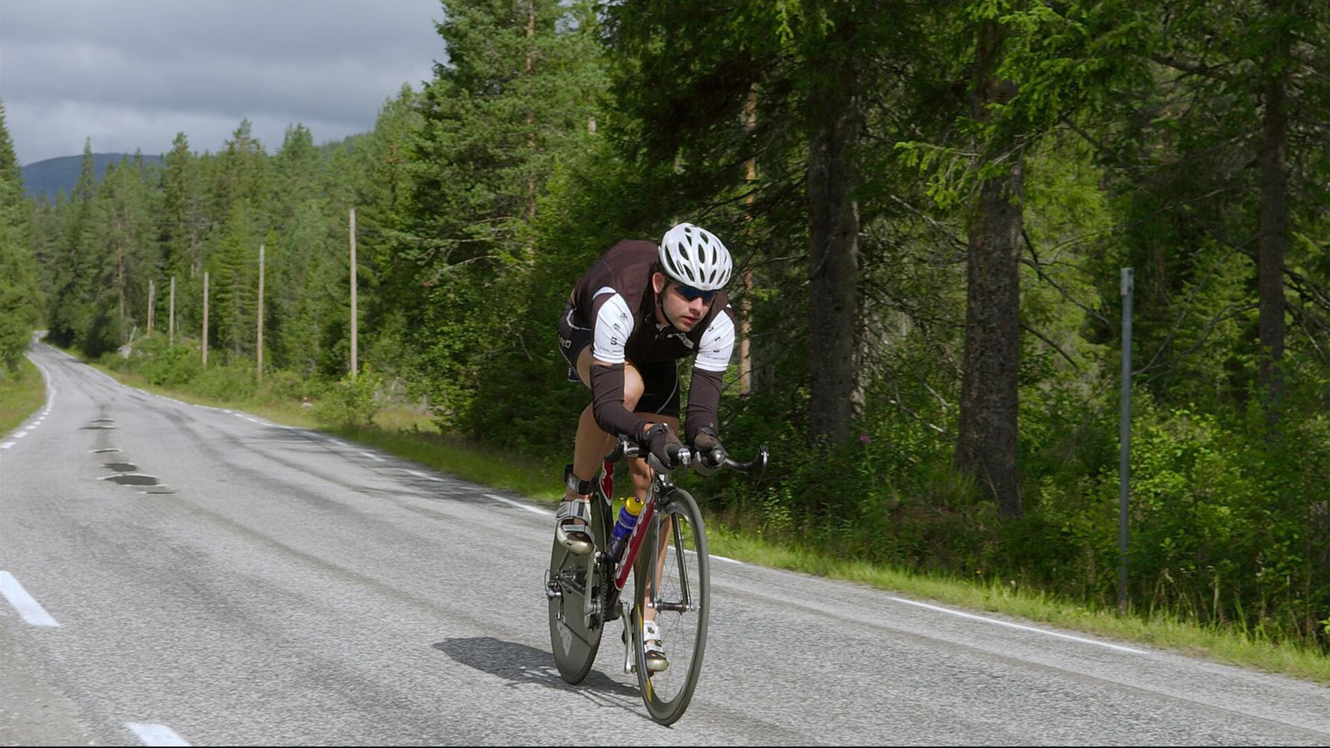 国家队缺乏二线替补深度